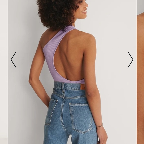 NA-KD Tops - Asymmetric Bodysuit